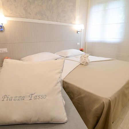Bed and Breakfast Le Quattro Piazze Península Sorrentina Habitación foto